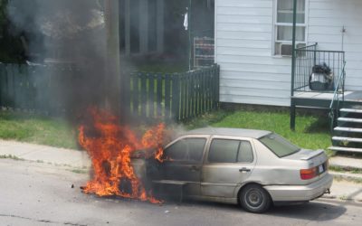 Une voiture prend feu à Sainte-Agathe-des-Monts